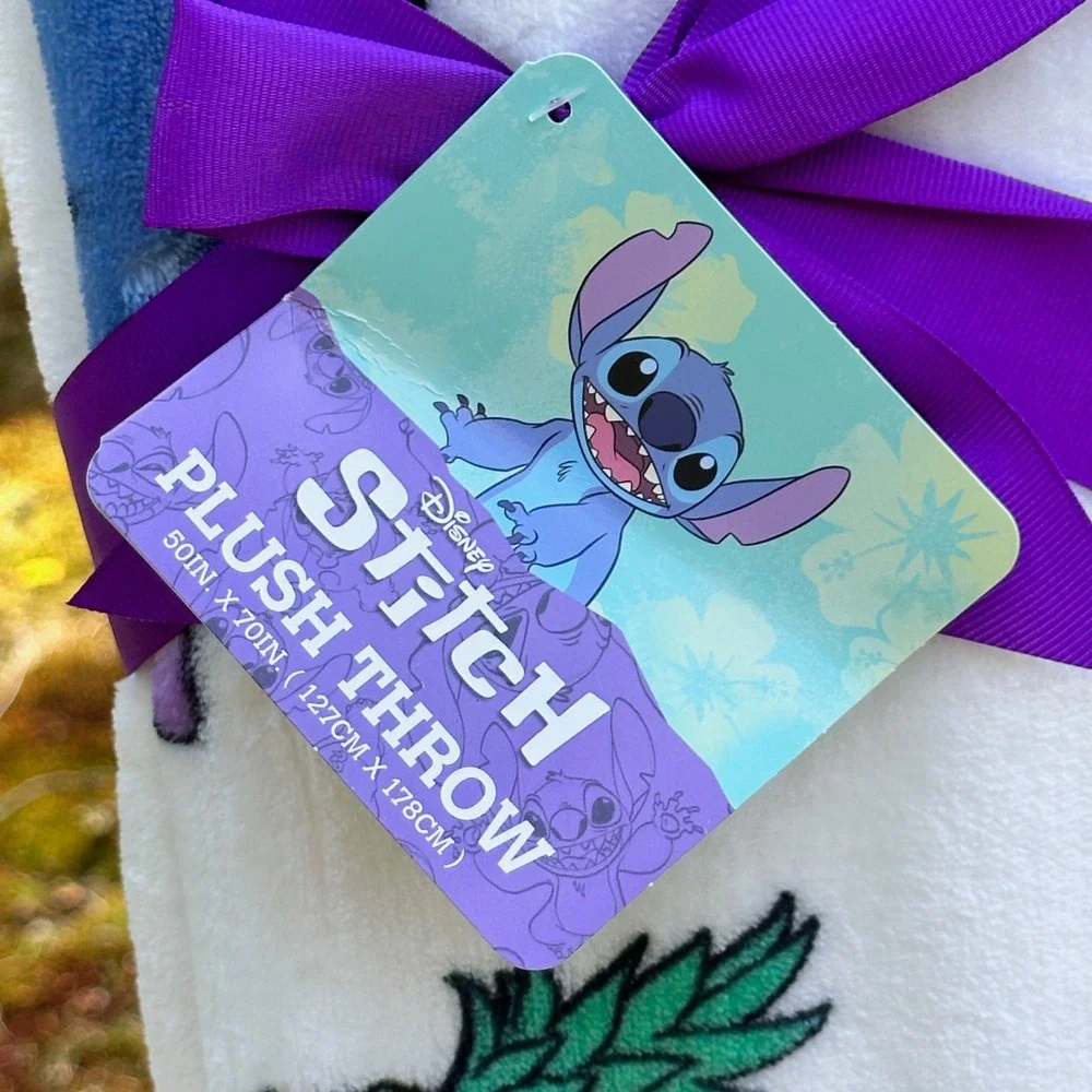 Disney Stitch Plush Throw Blanket 50x70 White Pineapple Soft Blanket New